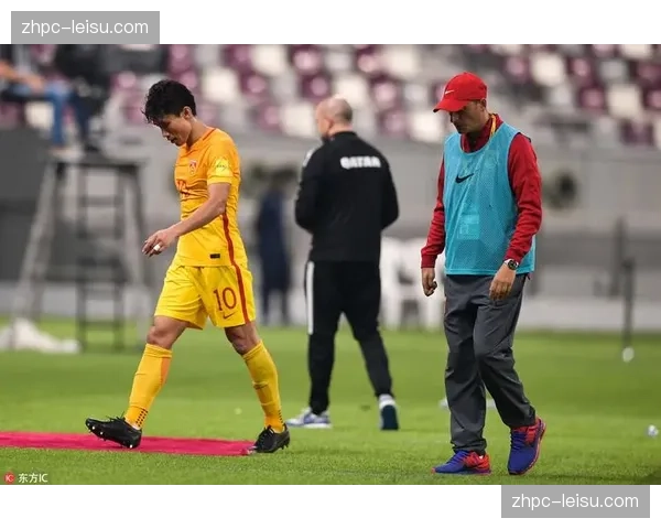 火箭申京攻防两端表现灾难 命中率38.5%成系列赛短板